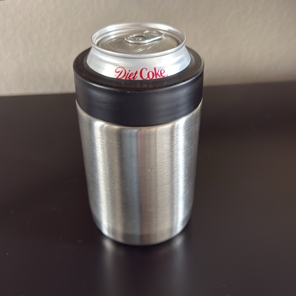 Yeti Colster Coozie - Picture 4 of 6